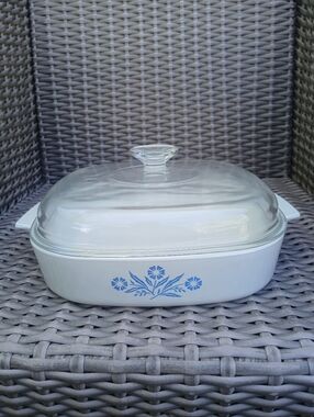 CorningWareCasserole Dish with Blue Cornflower and Glass Lid